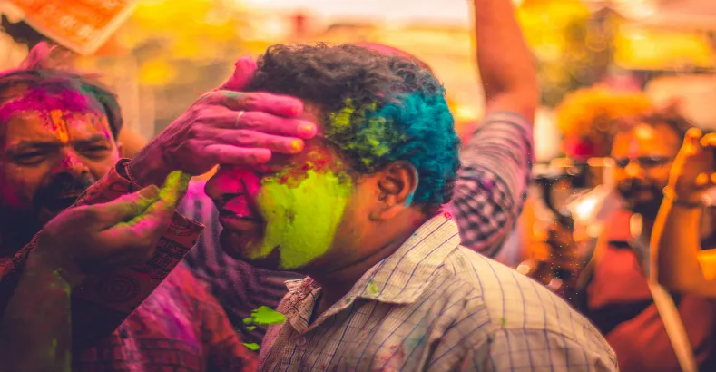 How to Celebrate Holi Festival in India