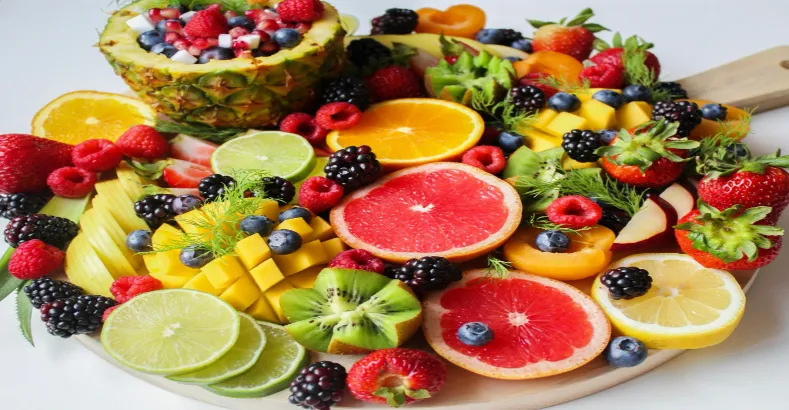 Which is the best time to eat fruits?