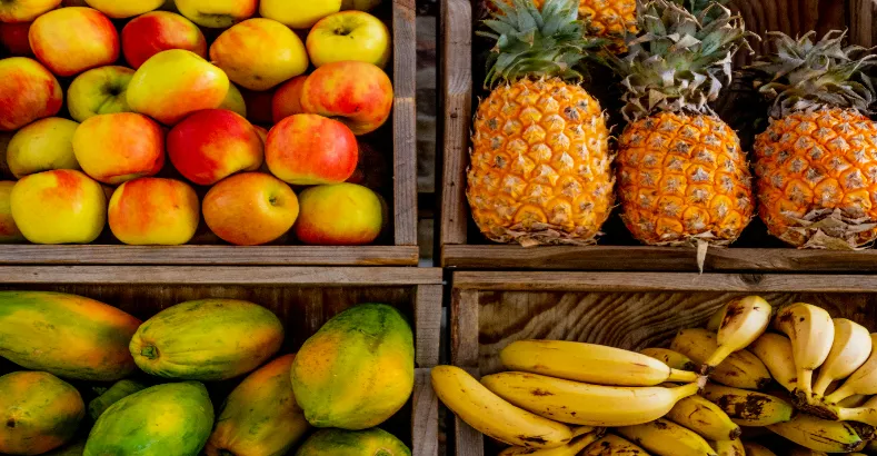 Which is the best time to eat fruits?