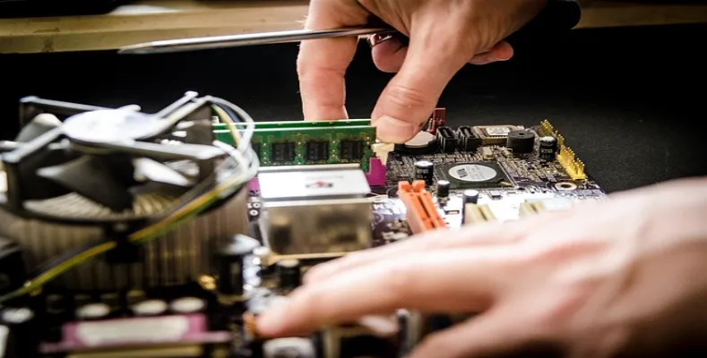 Diploma in Hardware Maintenance