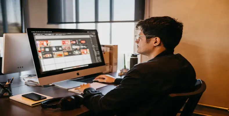 How to be a Graphic Designer?