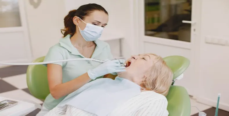 Diploma in Dental Hygienist After 12th