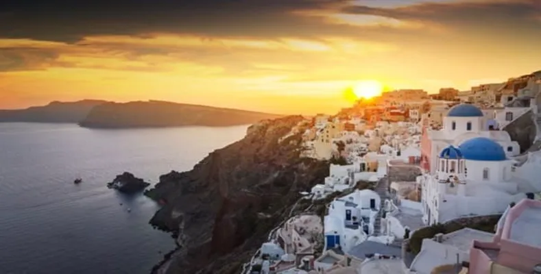Top 10 Travel Destinations in the World